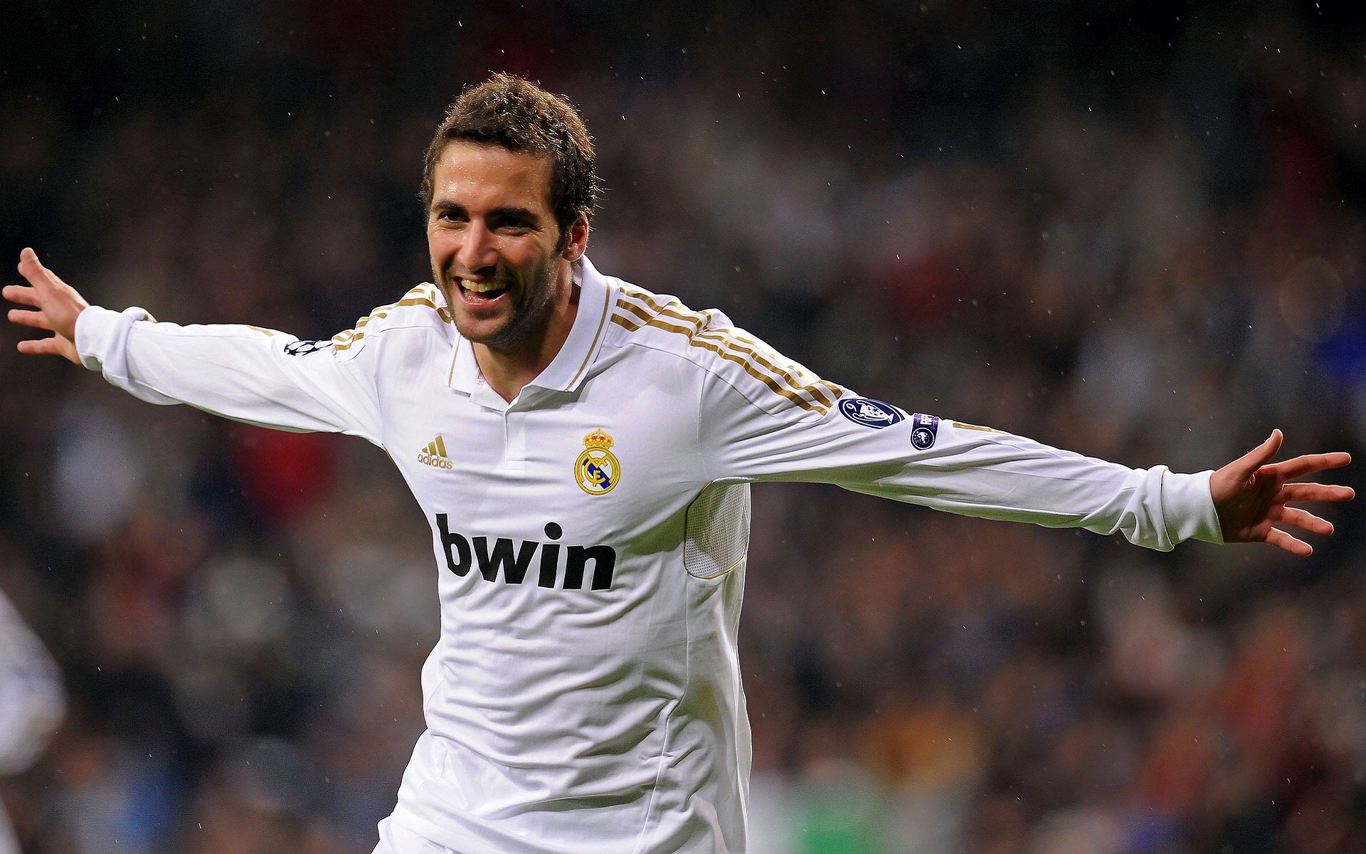 英超豪门争锋：场场硬碰硬，精彩纷呈，英超豪门六大豪门